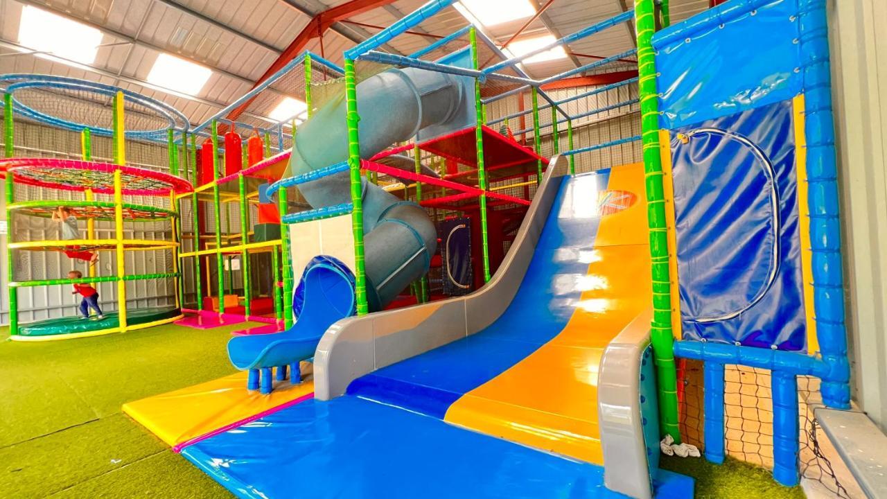Camping Country Park Touquin - Site Officiel - Next To Disneyland Paris Kültér fotó